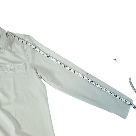 Eddie Bauer Long Sleeve NWOT Light Weight Button Down Blouse Light Mint Green Lg - Picture 13 of 14